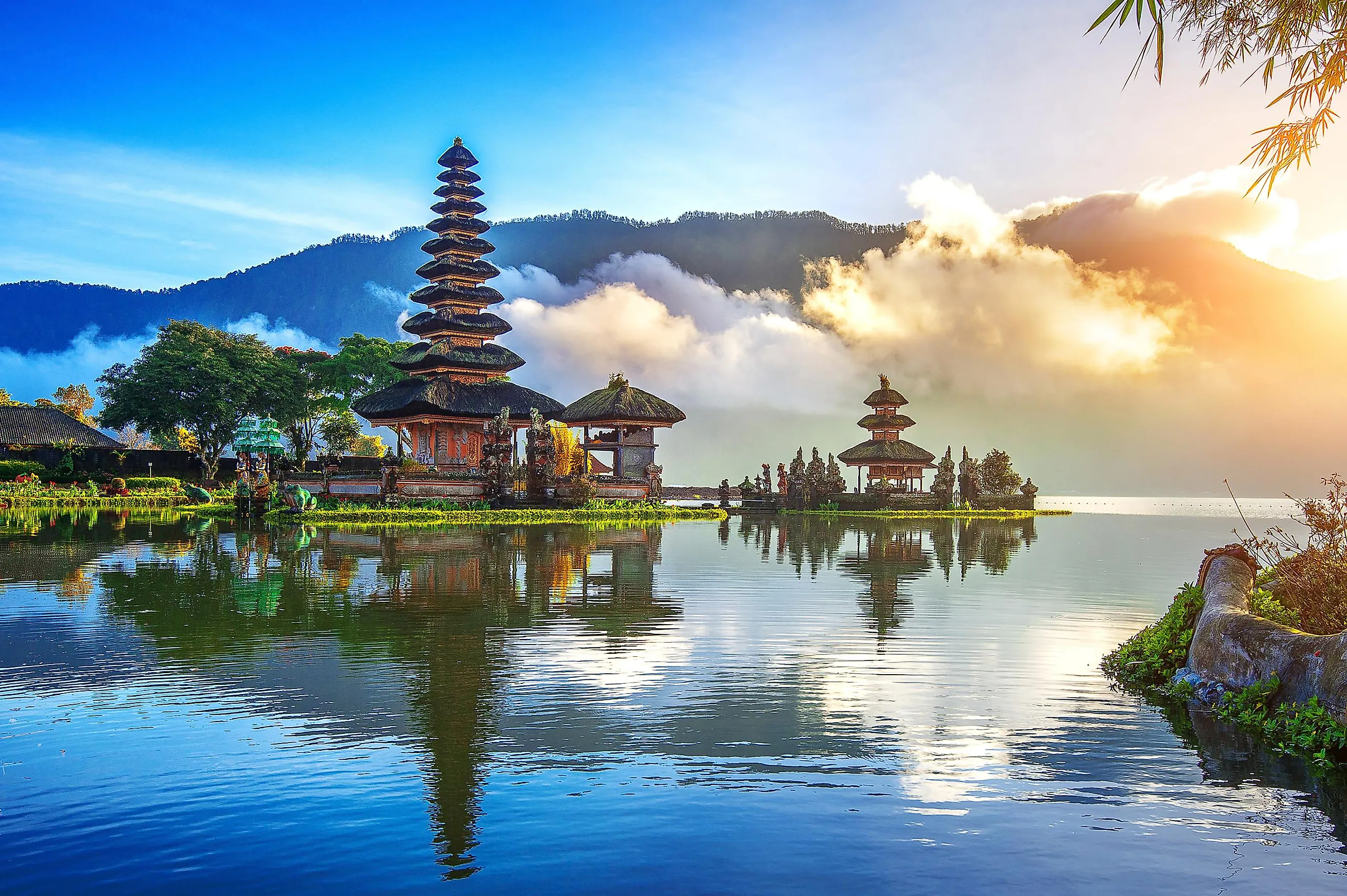 Image for Exploring the Enchanting Bali: A Traveler's Paradise