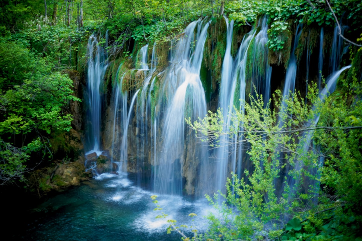 Image for Exploring the Enchanting Beauty of Plitvice Lakes National Park in Croatia