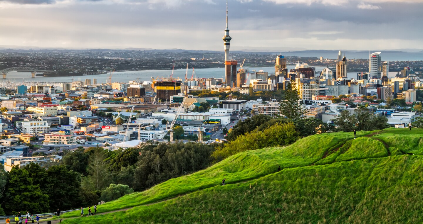 Image for Auckland: A Vibrant Metropolitan City